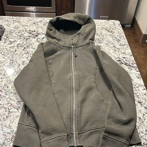 lululemon size 6 Scuba hoodie
